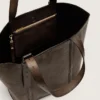 24/7-Tasche East-West-Look aus dunkelbraunem Leder im Used-Look