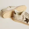 Ball Star aus Mesh und Leder mit Stern aus Metallic-Leder und Fersenlasche