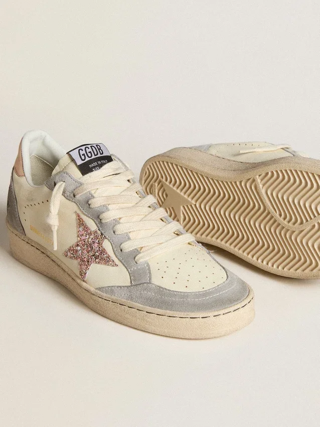 Ball Star aus Nappa mit Glitzerstern und metallischer Fersenlasche