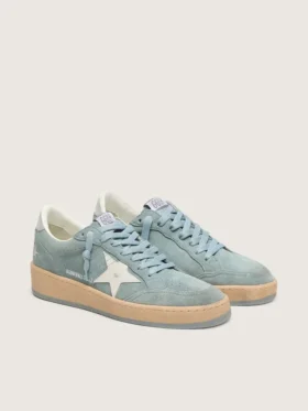 Ball Star für Damen aus hellblauem Wildleder mit weissem Stern