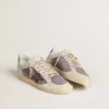 Ball Star für Damen aus lila Wildleder mit burgunderrotem Lederstern und lila Wildleder-Fersenlasche