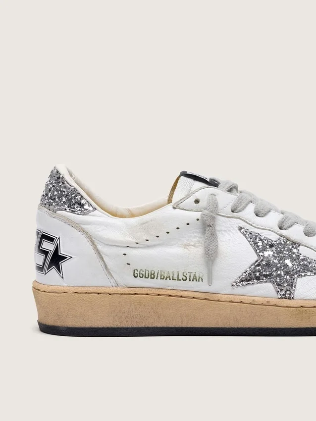 Ball Star für Damen aus Nappa mit silbernem Glitzerstern und Fersenlasche