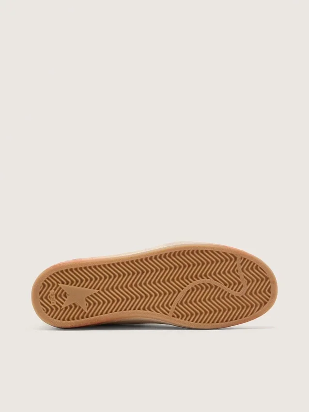 Ball Star für Damen aus weissem Leder mit rostfarbenem Lederstern und Fersenlasche
