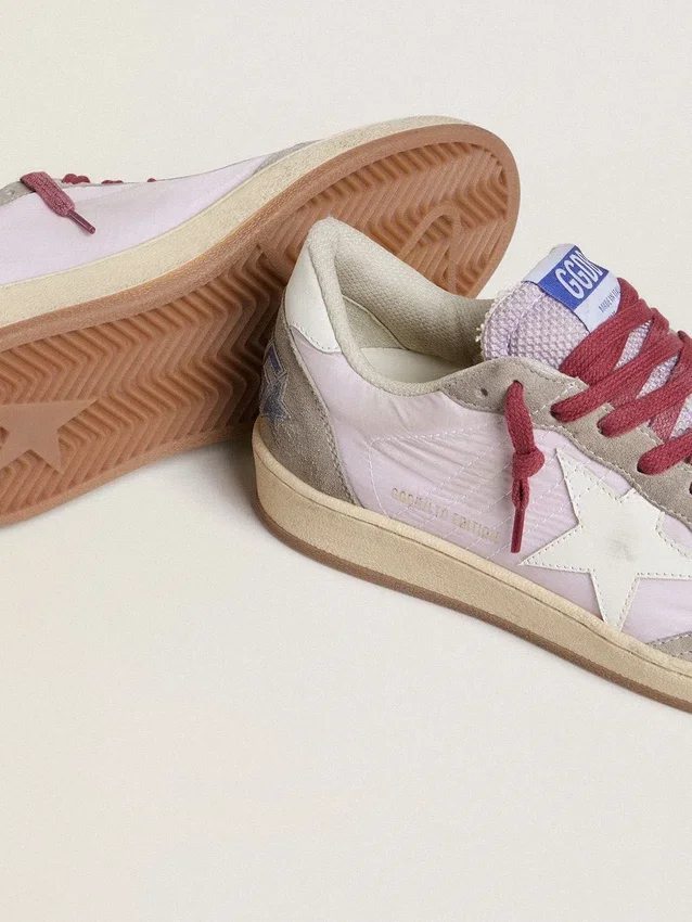 Ball Star LTD für Damen aus lila Nylon mit weissem Lederstern und Wildledereinsätzen