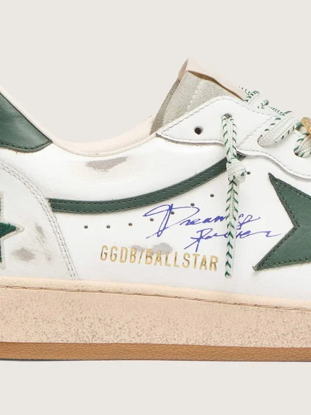 Ball Star LTD für Damen aus weissem Leder mit grünem Stern und Lederwaren