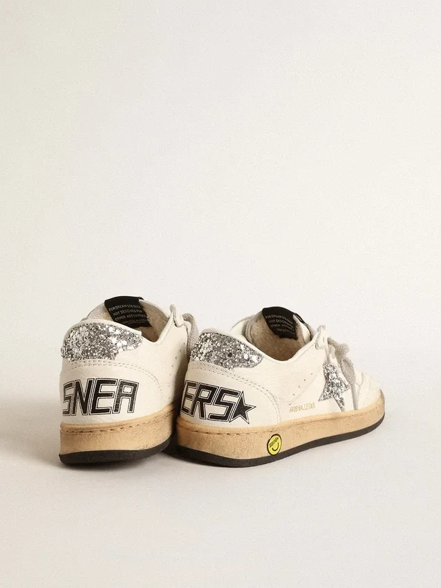 Ball Star Young aus Nappa mit silbernem Glitzerstern und Fersenlasche
