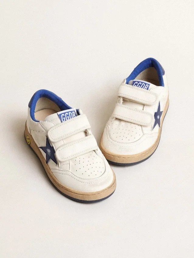 Ball Star Young mit blauem Metallic-Lederstern und Fersenlasche