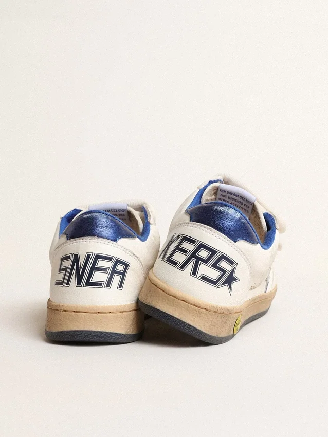 Ball Star Young mit blauem Metallic-Lederstern und Fersenlasche
