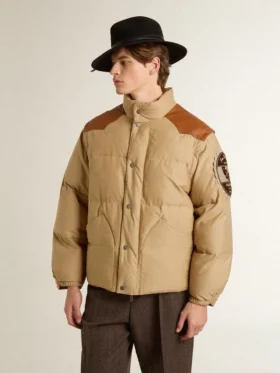 Beige Bomberjacke mit Leder- und Aufnähdetails