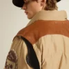 Beige Bomberjacke mit Leder- und Aufnähdetails