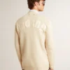 Beige Herren-Strickjacke mit «Golden»-Schriftzug auf der Rückseite