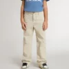 Beigefarbene Chino-Hose für Kinder mit bunten Farbtupfern
