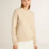 Beiger Damenpullover mit «Golden»-Schriftzug auf dem Rücken