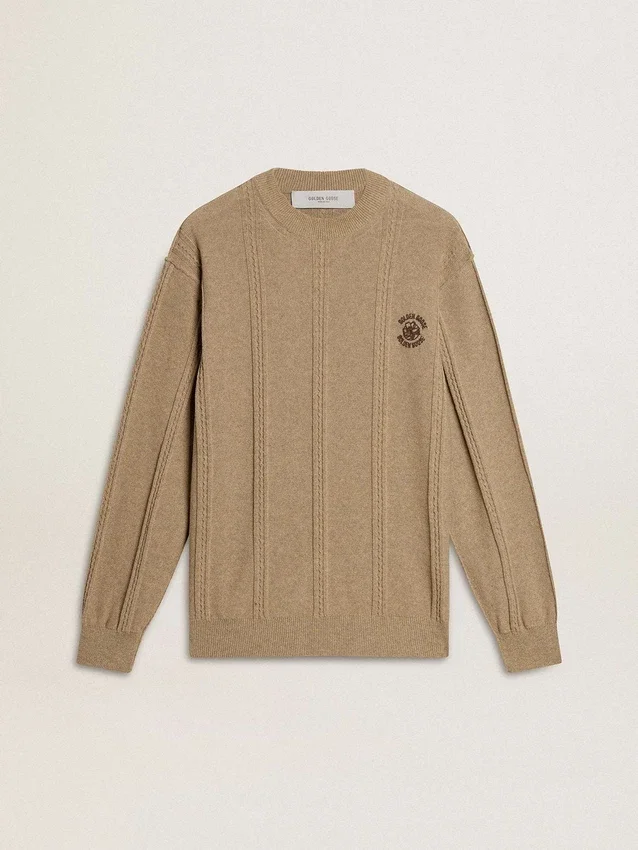 Beiger Herrenpullover mit gesticktem Logo