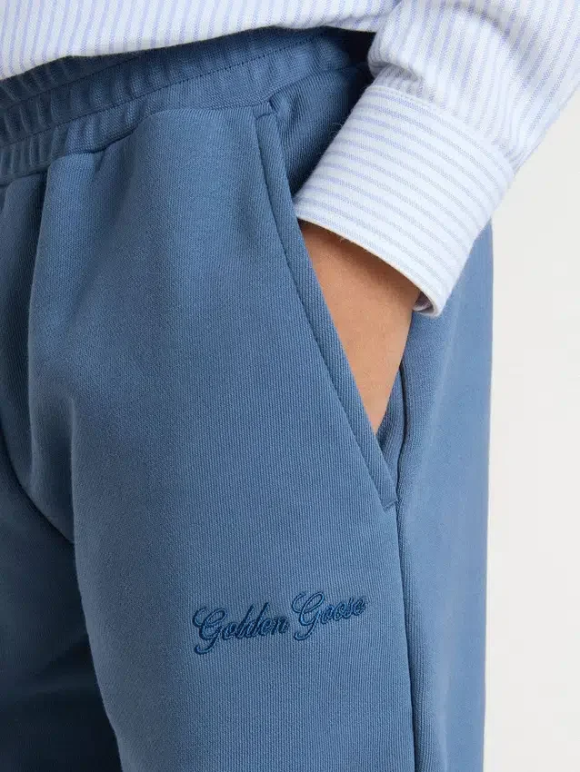 Blaue Jogginghose für Kinder mit Stickerei