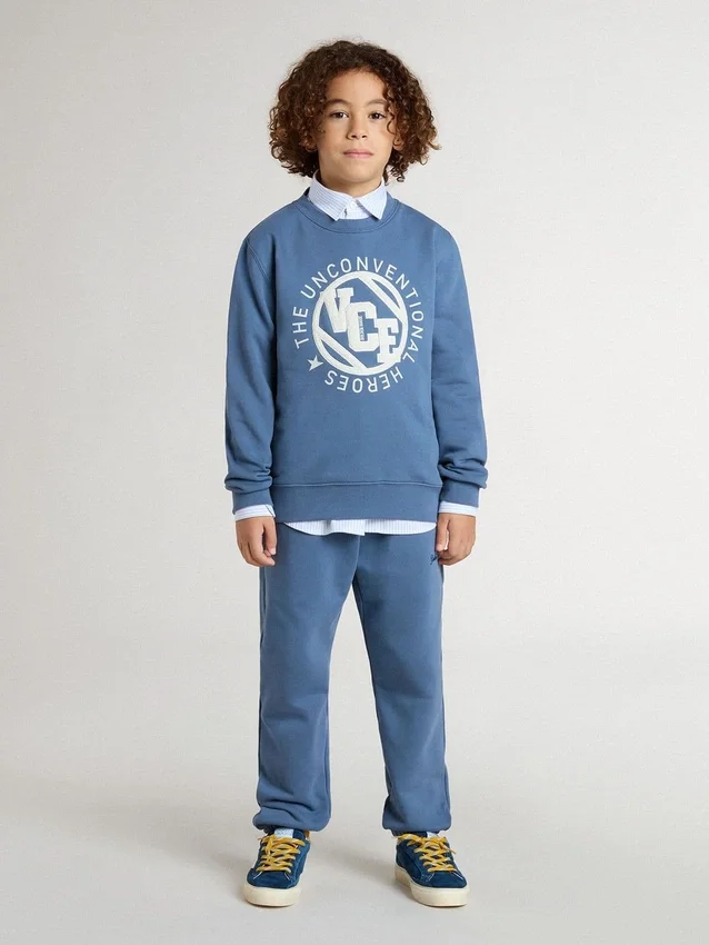 Blaues Kinder-Sweatshirt mit weissen geprägten Aufnähern