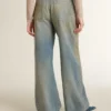 Boyfriend-Jeans für Damen mit Sandwasch-Effekt im Used-Look und Nieten