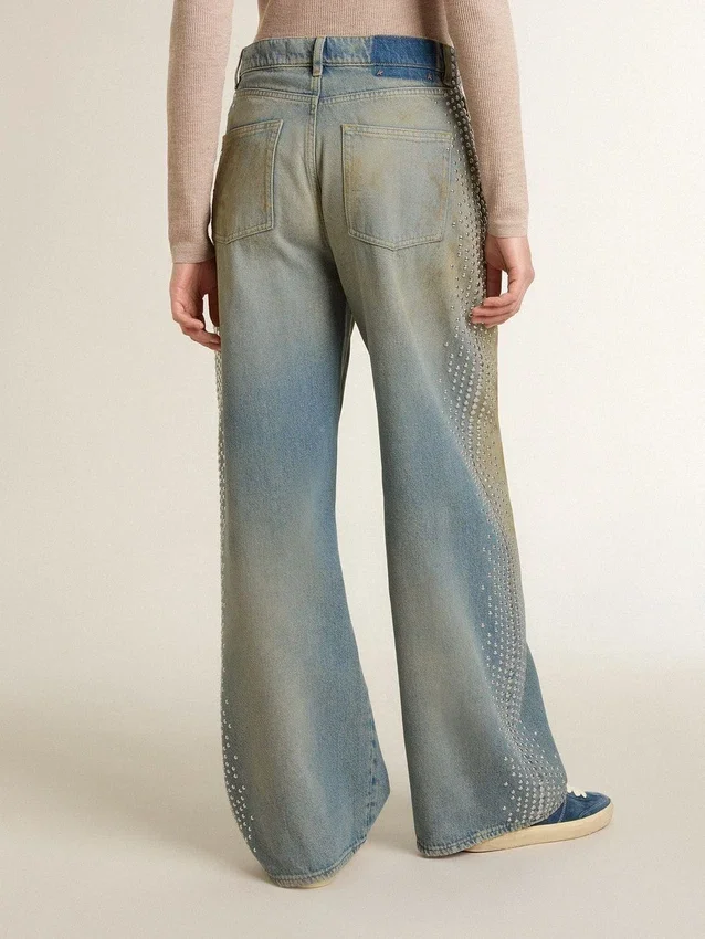 Boyfriend-Jeans für Damen mit Sandwasch-Effekt im Used-Look und Nieten