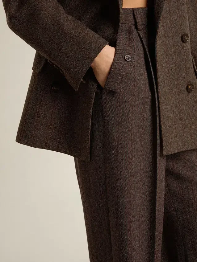 Braune Damenhose aus Schurwolle
