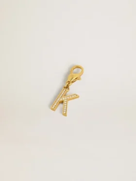 Buchstaben-K-Anhänger aus goldfarbenem Messing mit Kristallen
