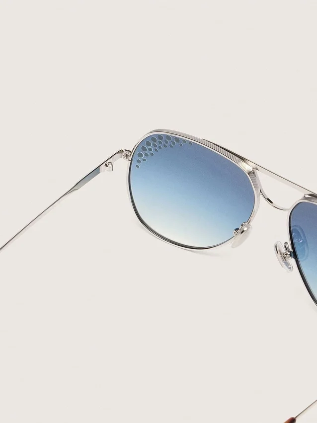Carter-Sonnenbrille mit blauen Gläsern und Kristallen