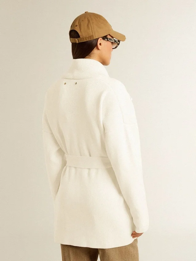 Cremefarbene Damen-Strickjacke aus Baumwolle mit Blumenstickerei