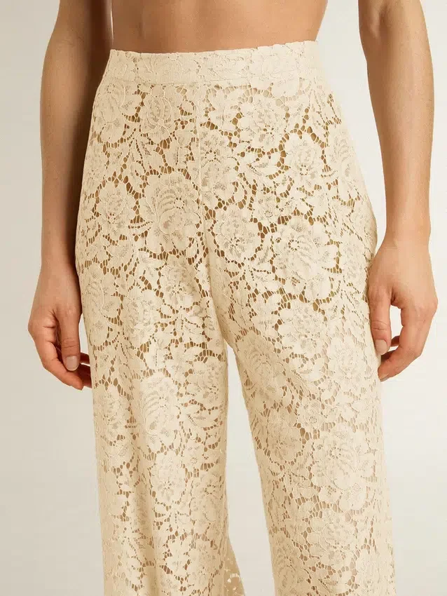 Cremefarbene, durchsichtige Spitzenhose für Damen
