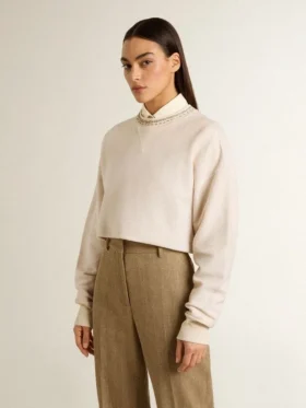 Cremefarbenes, kurzes Damen-Sweatshirt aus Baumwolle mit Kristallen auf der Vorderseite