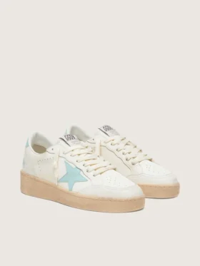 Damen-Ball Star aus weissem Leder mit hellblauem Stern