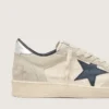 Damen-Ball Star LTD aus grauem Wildleder mit blauem Stern und cremefarbenen Häkel-Einsätzen