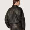 Damen-Bomberjacke aus dunkelburgunderrotem Nappaleder mit Blumenstickerei