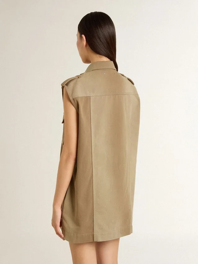 Damen-Hemdkleid aus sandfarbenem Denim mit Military-Details