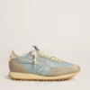 Damen-Marathon mit hellblauem Nylon-Obermaterial und pastellblauem Stern