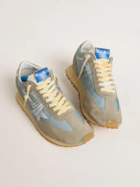 Damen-Marathon mit hellblauem Nylon-Obermaterial und pastellblauem Stern