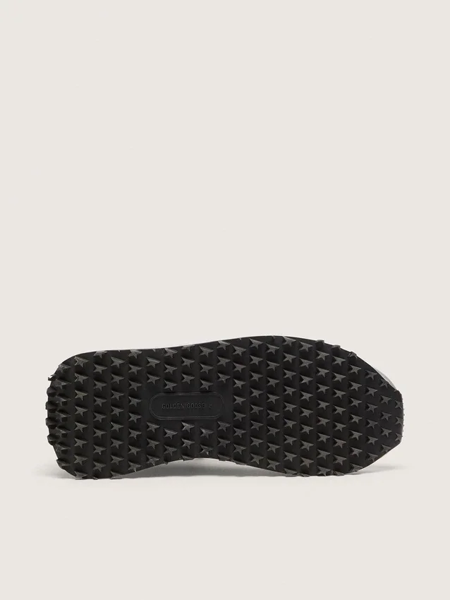 Damen-Marathon mit silbernem Ripstop-Nylon-Obermaterial und goldenem Stern