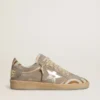 Damen-Modell «Ball Star LTD» aus Wildleder mit Stern aus Metallic-Leder und Fersenlasche aus Zebra-Ponyfell