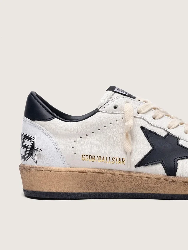 Damen-Sneaker «Ball Star» aus Nappa mit schwarzem Stern und schwarzer Fersenlasche