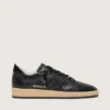 Damen-Sneaker «Ball Star» aus schwarzem Nappa mit schwarzem Glitzerstern und Fersenlasche aus Wildleder