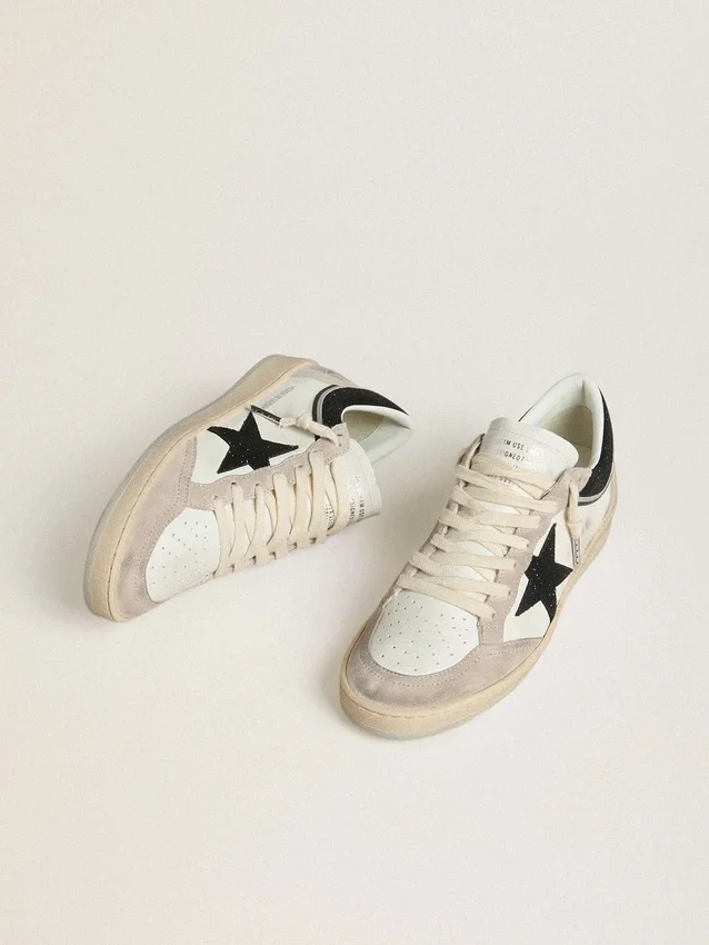 Damen-Sneaker «Ball Star LTD» aus Nappa mit schwarzem Kristallstern und beigen Wildledereinsätzen