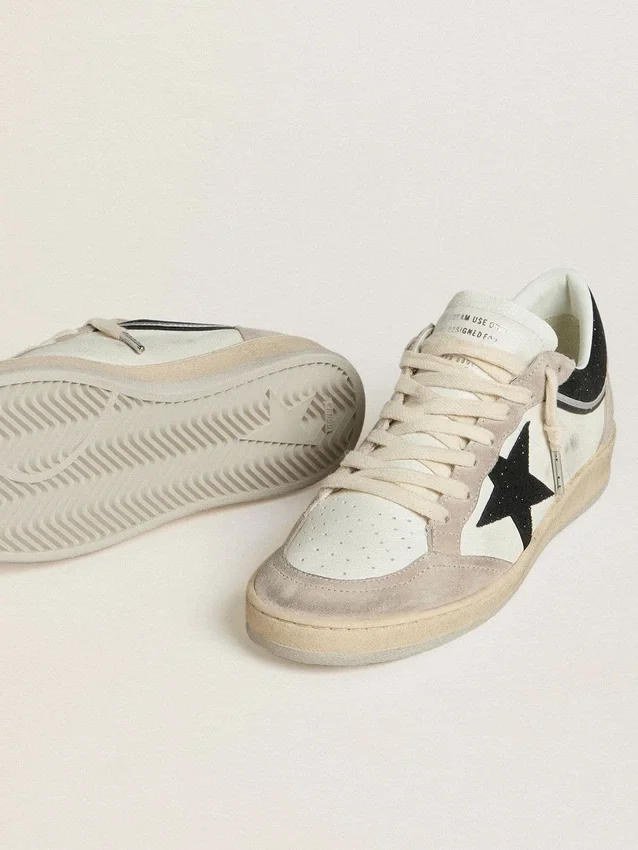 Damen-Sneaker «Ball Star LTD» aus Nappa mit schwarzem Kristallstern und beigen Wildledereinsätzen