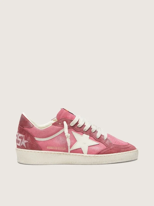 Damen-Sneaker «Ball Star LTD» aus rosa Wildleder mit cremefarbenem Lederstern und roten Wildledereinsätzen