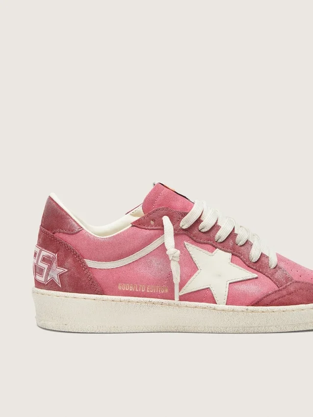 Damen-Sneaker «Ball Star LTD» aus rosa Wildleder mit cremefarbenem Lederstern und roten Wildledereinsätzen