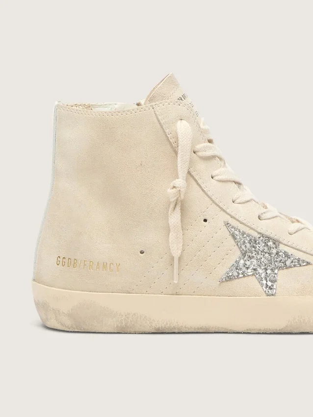 Damen-Sneaker «Francy» aus beigem Wildleder mit silbernem Glitzerstern