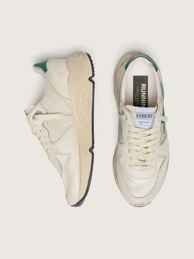 Damen-Sneaker mit Running Sole aus cremefarbenem Nylon und Leder mit grünem Lederstern