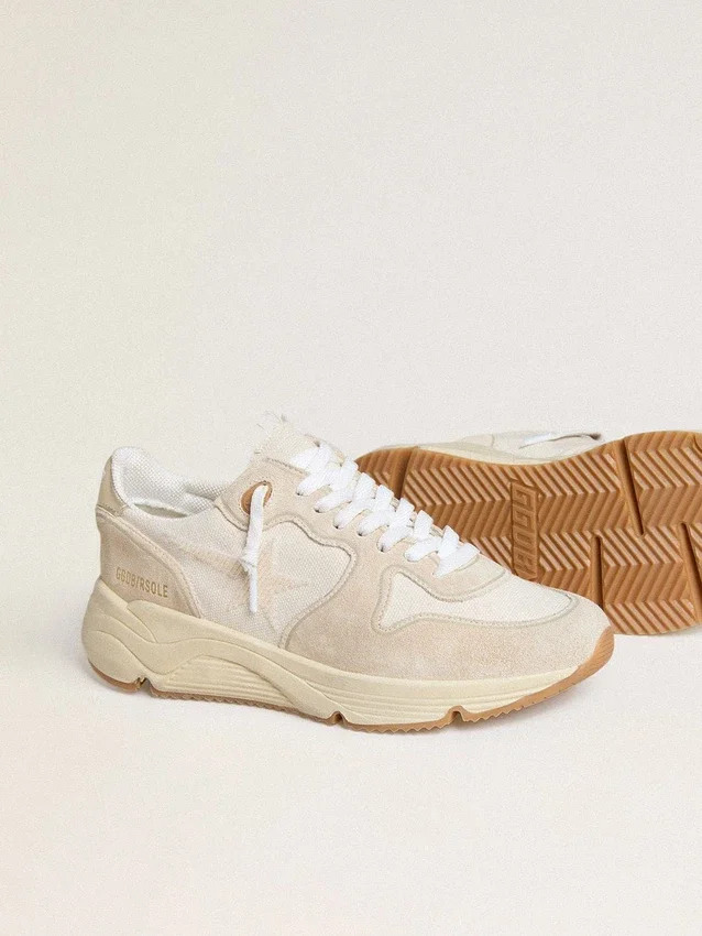 Damen-Sneaker «Running Sole» aus Canvas mit beigem Stern und Fersenlasche aus platinfarbenem Metallic-Leder