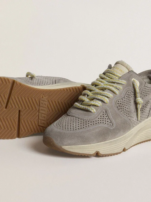 Damen-Sneaker «Running Sole» aus grauem Wildleder mit grauem Wildlederstern und Fersenlasche