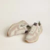 Damen-Sneaker «Running Sole» aus Nylon und Wildleder mit silbernem aufgedrucktem Stern und Lederlasche an der Ferse