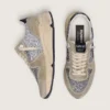 Damen-Sneaker «Running Sole» in silbernem Glitzer und taubengrauem Wildleder