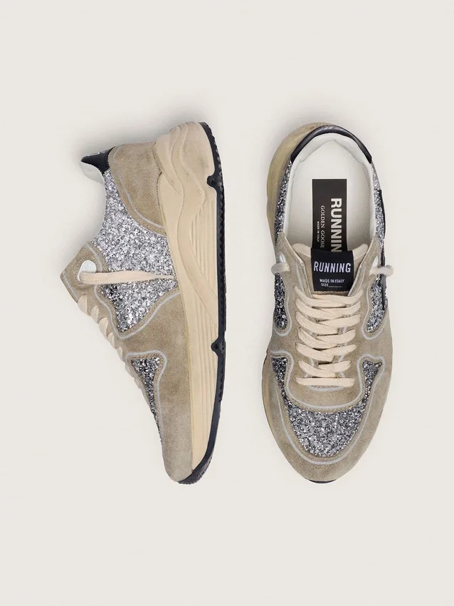 Damen-Sneaker «Running Sole» in silbernem Glitzer und taubengrauem Wildleder