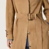 Damen-Trenchcoat mit Gürtel aus sandfarbenem Wildleder